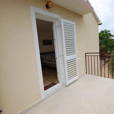 Semi Detached House Darinka By El-pi Tours Dom wakacyjny Bajcici