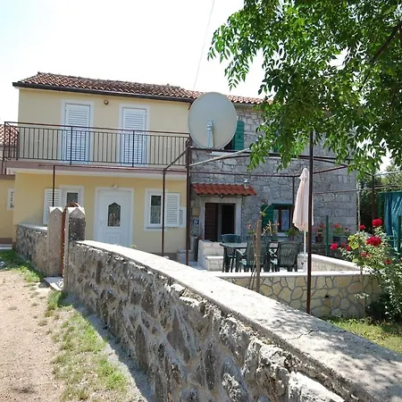 Ferienhaus Semi Detached House Darinka By El-pi Tours Bajcici