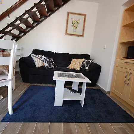 Ferienhaus Semi Detached House Darinka By El-pi Tours Bajcici