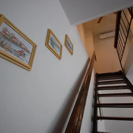 Semi Detached House Darinka By El-pi Tours Ferienhaus Bajcici