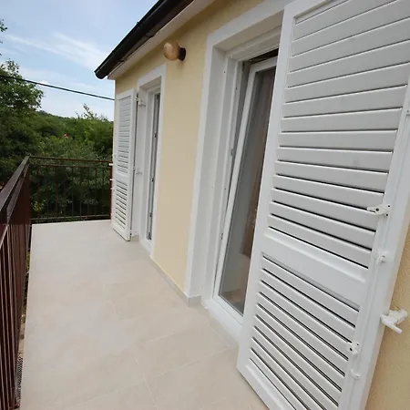 Semi Detached House Darinka By El-pi Tours Ferienhaus *